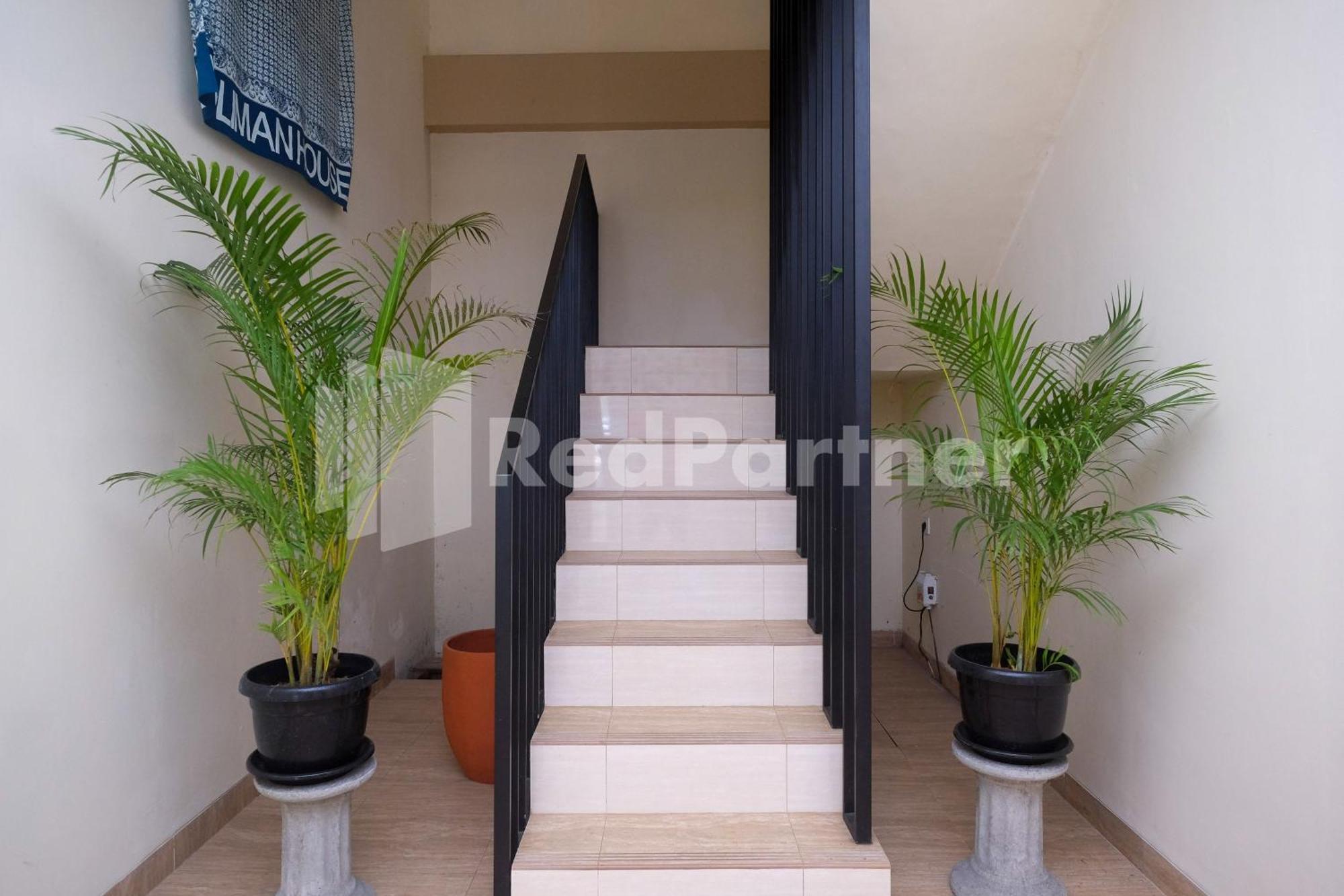 Kejayan Ndliman House Near Ugm Jogja Mitra Reddoorz酒店 外观 照片