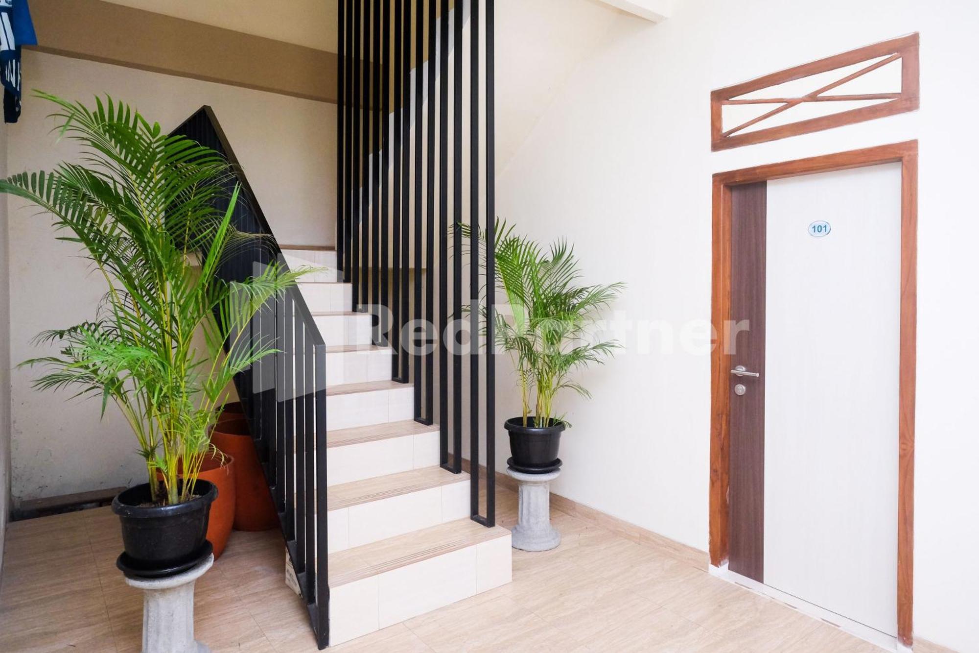 Kejayan Ndliman House Near Ugm Jogja Mitra Reddoorz酒店 外观 照片