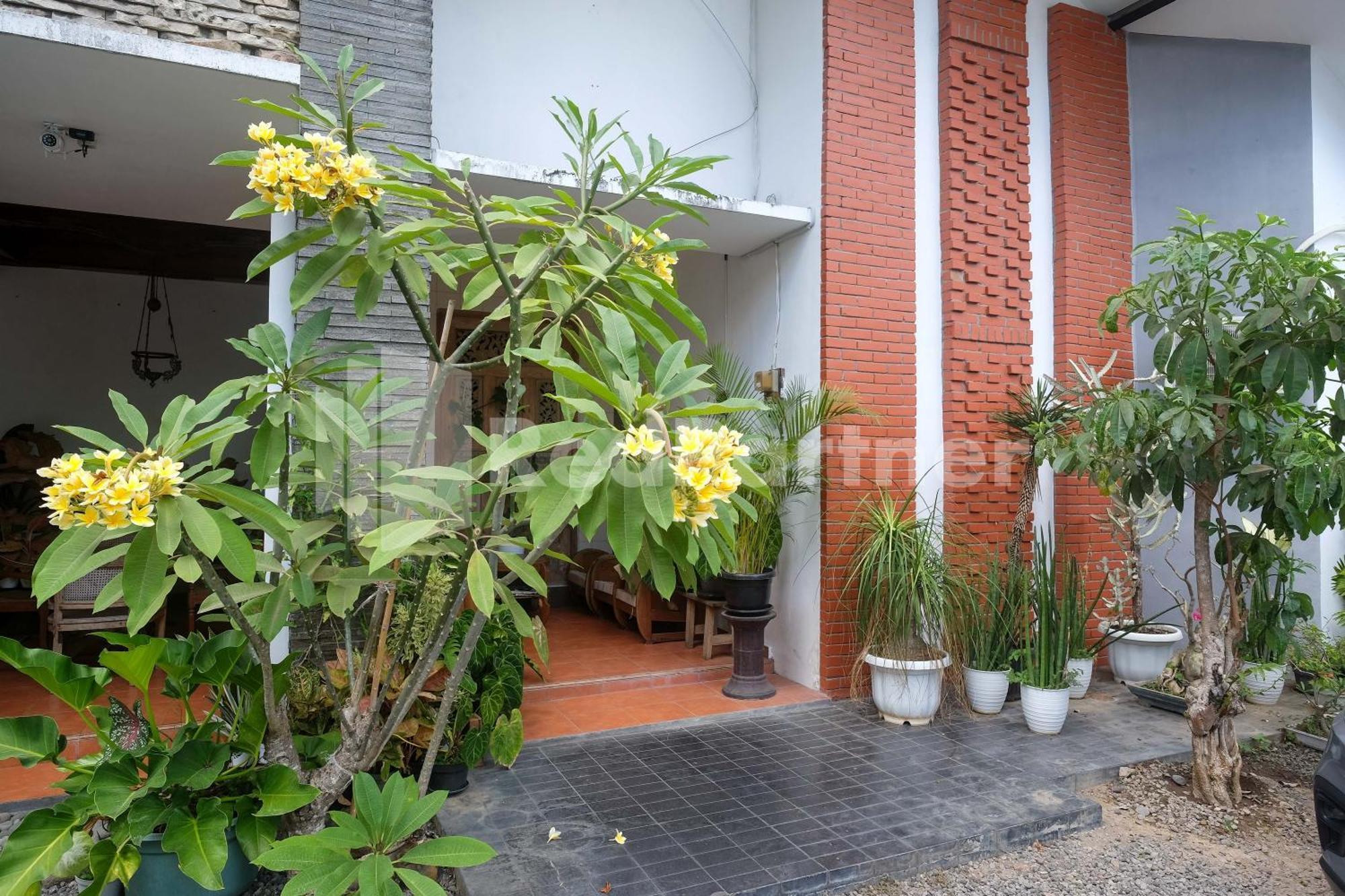 Kejayan Ndliman House Near Ugm Jogja Mitra Reddoorz酒店 外观 照片